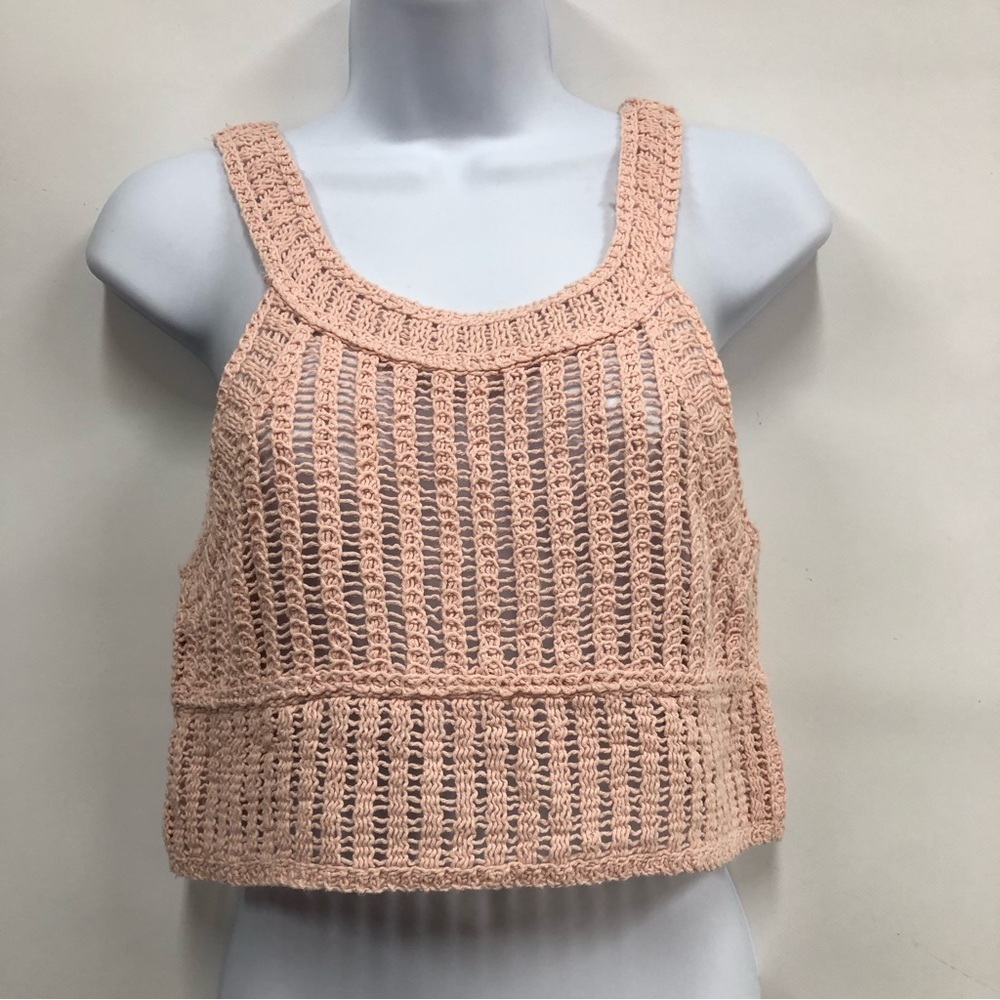 Timing crochet women’s crop top size S/M blush